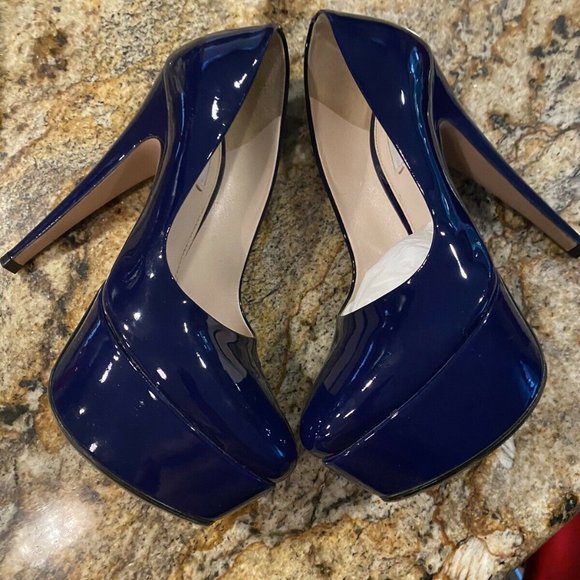 Prada Heels - Picture 3 of 3